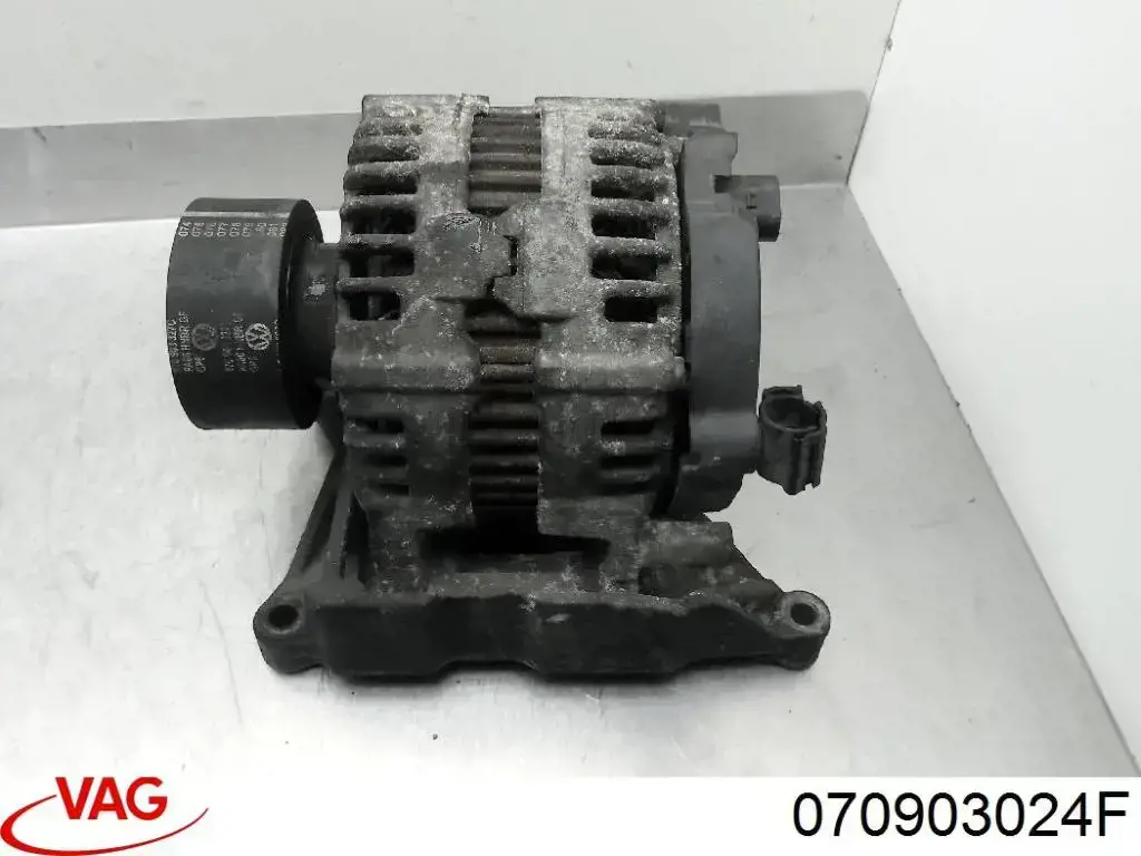 Alternator VAG 070903024F cena, od 184,61 USD