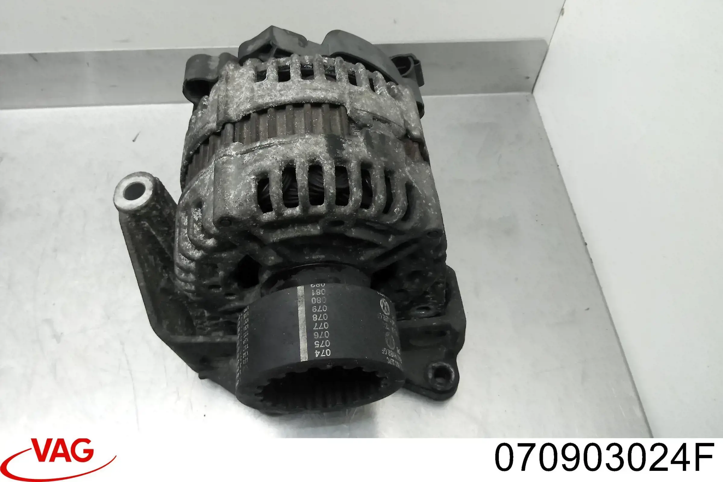 Alternator 070903024F VAG