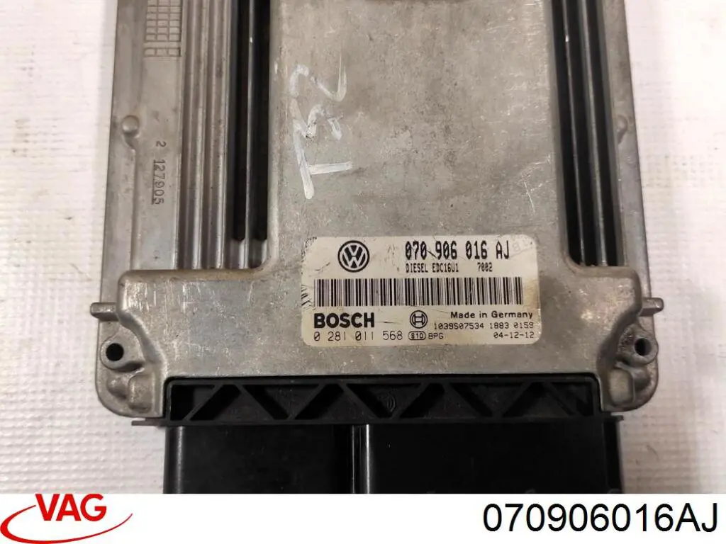 Do koszyka Sterownik silnika Volkswagen Multivan T5 7HM, 7HN, 7HF, 7EF, 7EM, 7EN