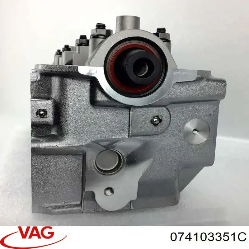 Głowica cylindrów VAG 074103351C