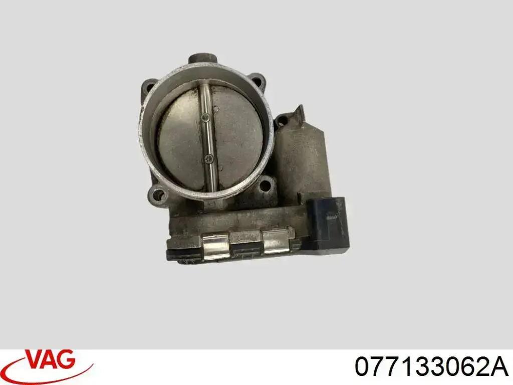 Przepustnica, komplet 077133062A VAG