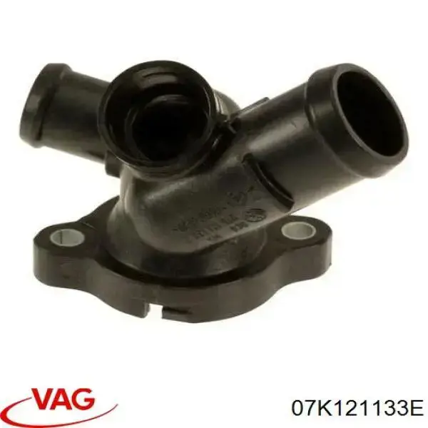Kołnierz układu chłodzenia (trójnik) VAG 07K121133E cena, od 14,62 USD