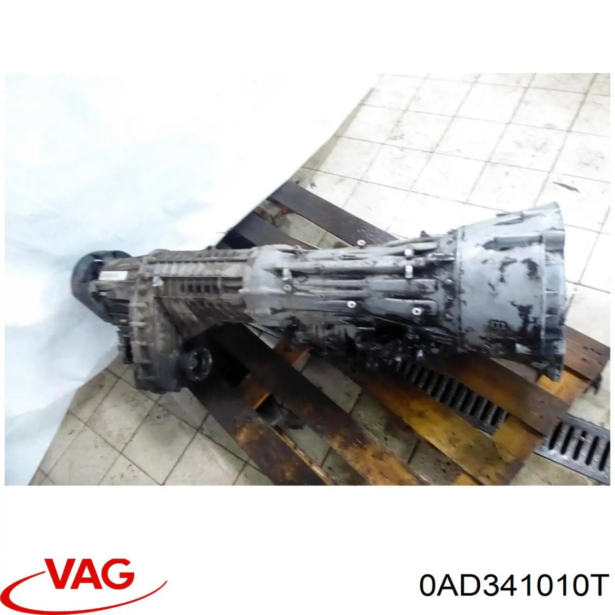 0AD341010T VAG Skrzynia rozdzielcza