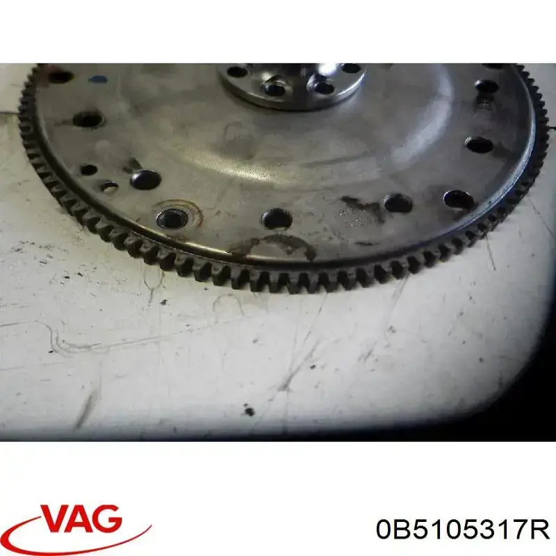 Do koszyka 0B5105317R VAG Koło zamachowe silnika