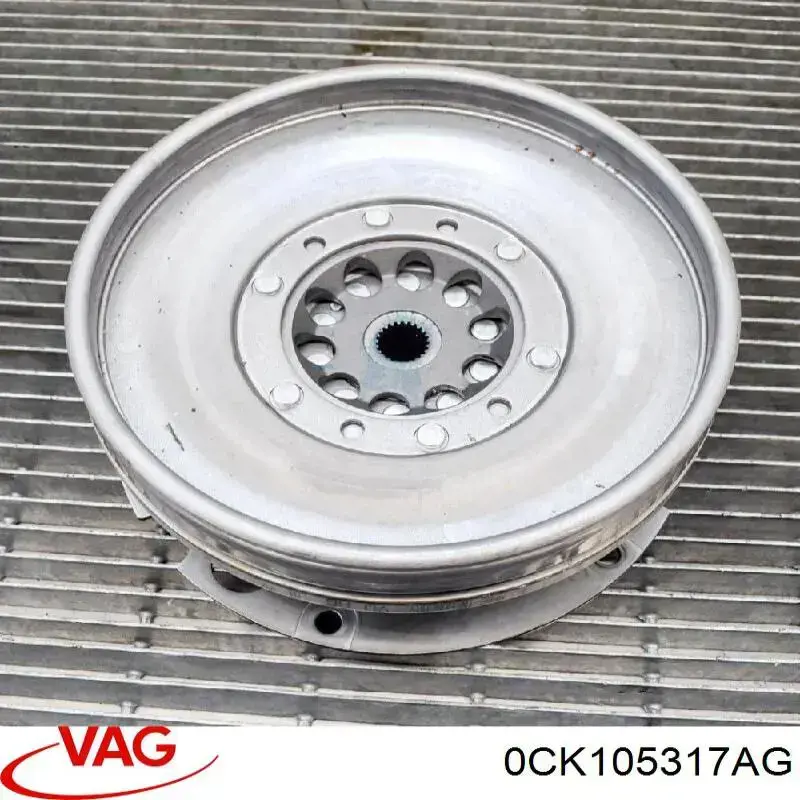 Koło zamachowe silnika VAG 0CK105317AG