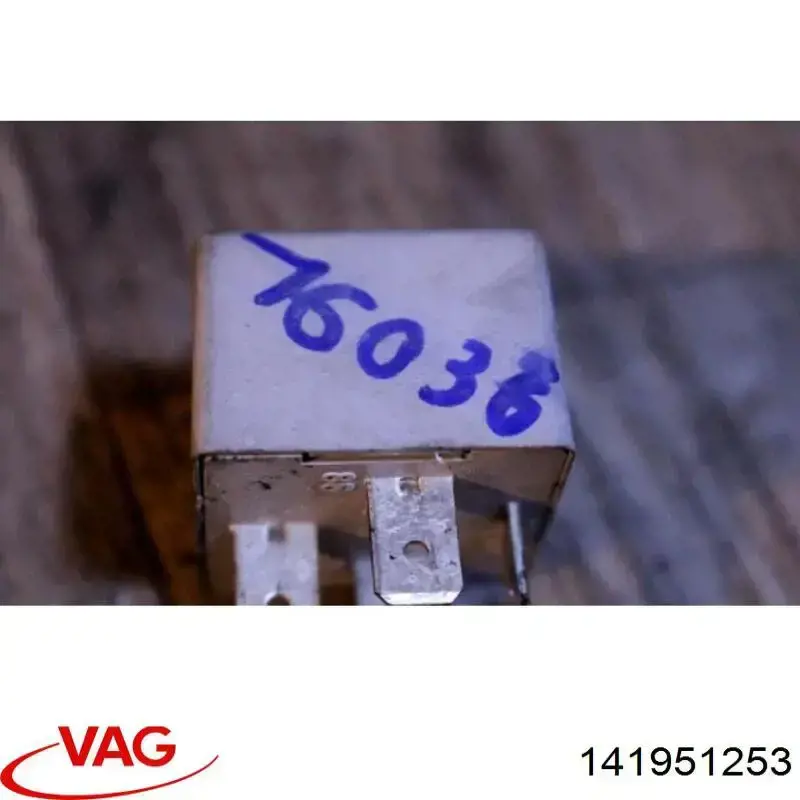 Przekaźnik klimatyzacji 141951253 VAG