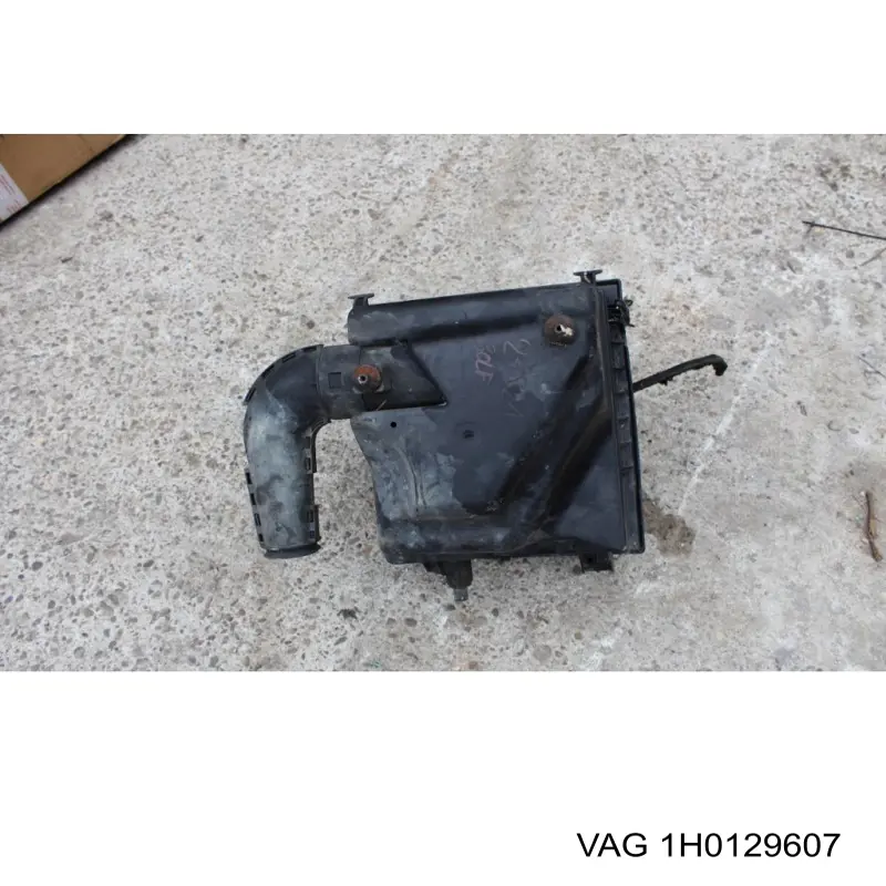 Filtr powietrza VAG 1H0129607