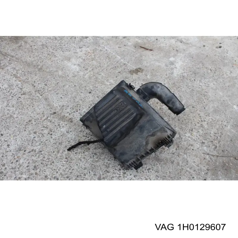 Filtr powietrza 1H0129607 VAG
