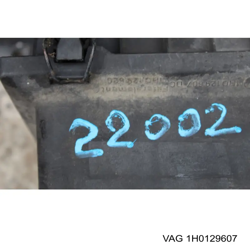 Do koszyka 1H0129607 VAG Filtr powietrza