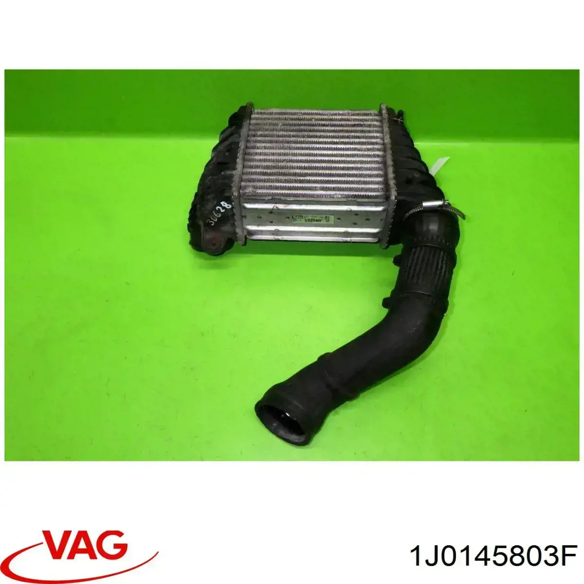 Chłodnica intercoolera 1J0145803F VAG