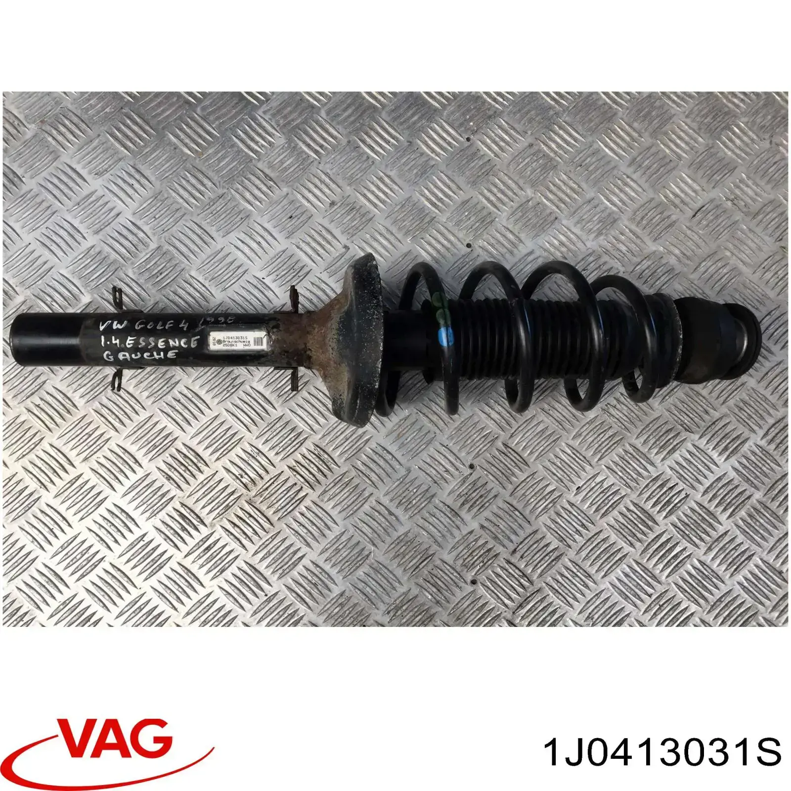 Amortyzator przedni VAG 1J0413031S cena, od 79,63 USD