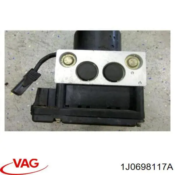 Sterownik ABS  hydrauliczny Volkswagen Golf III hatchback (1H1) (1989 - 2000) cena, od 79,78 USD