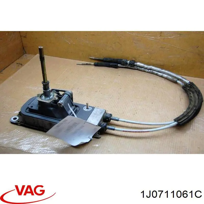 Do koszyka Mechanizm zmiany biegów (cięgno) Audi TT  8N3