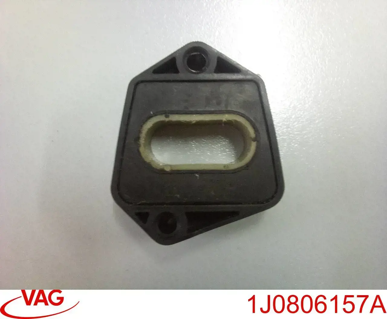 Wspornik chłodnicy dolny VAG 1J0806157A cena, od 6,49 USD