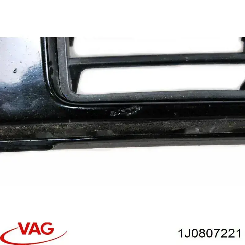 Zderzak przedni VAG 1J0807221 cena, od 71,11 USD