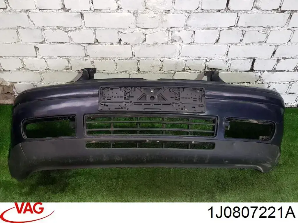 Zderzak przedni VAG 1J0807221A cena, od 71,11 USD