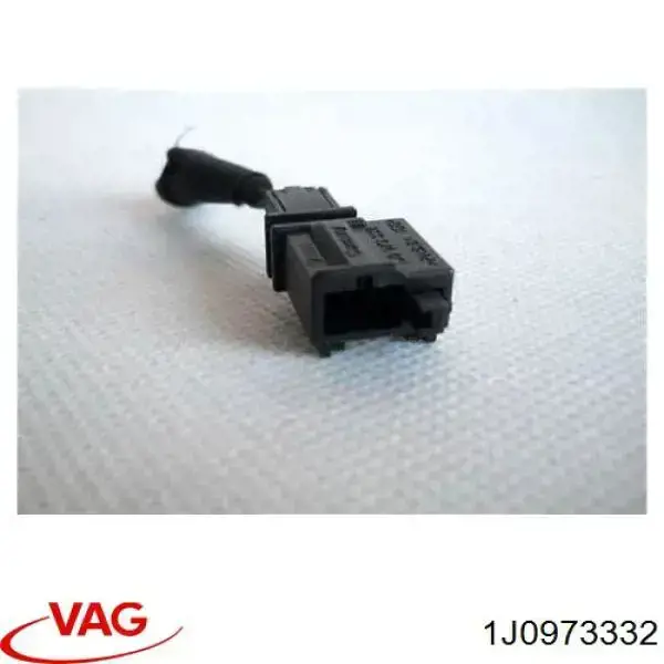 Złącze (wtyczka) generatora VAG 1J0973332 cena, od 14,37 USD