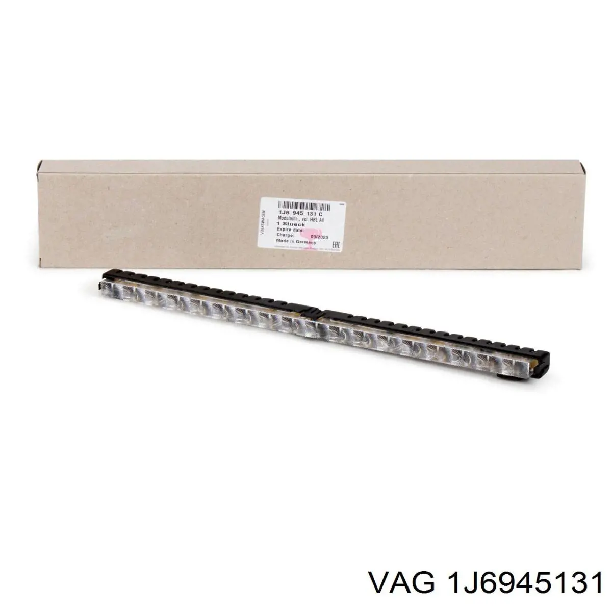 Lampa stop tylna dodatkowa VAG 1J6945131 cena, od 45,97 USD