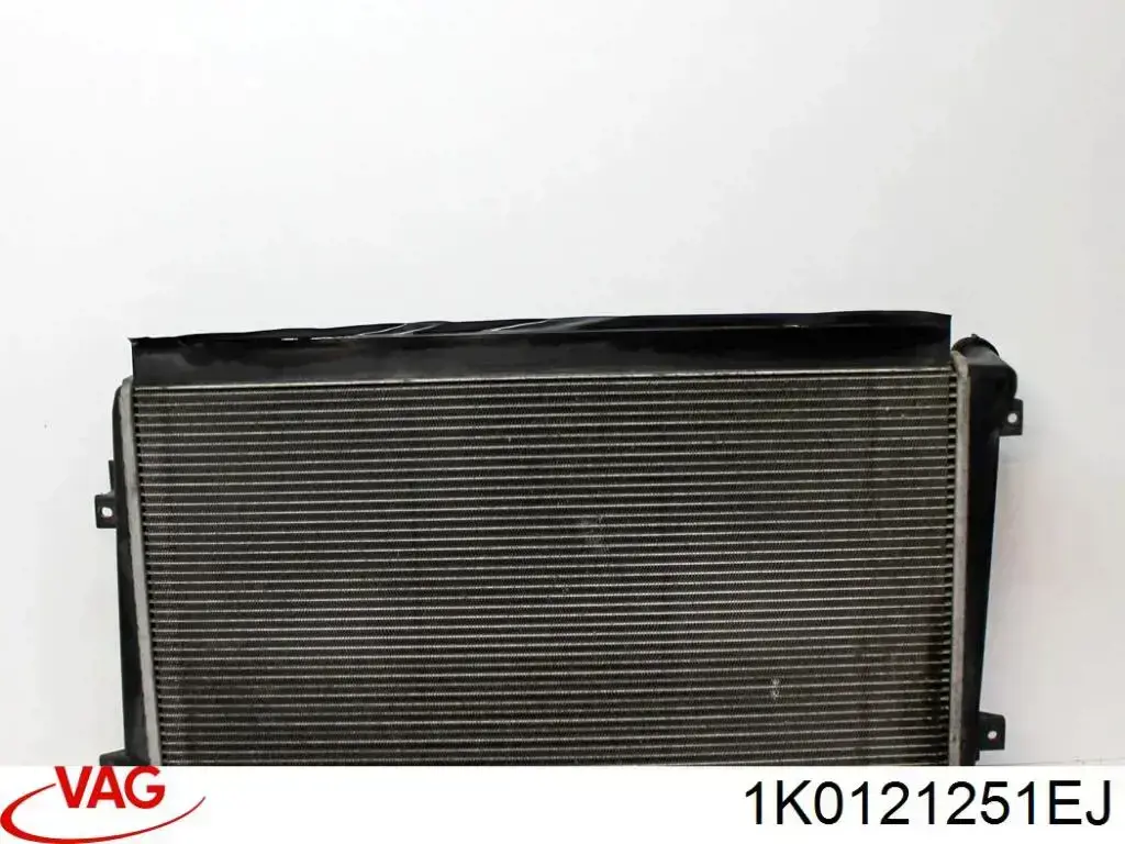 Chłodnica silnika VAG 1K0121251EJ cena, od 103,17 USD