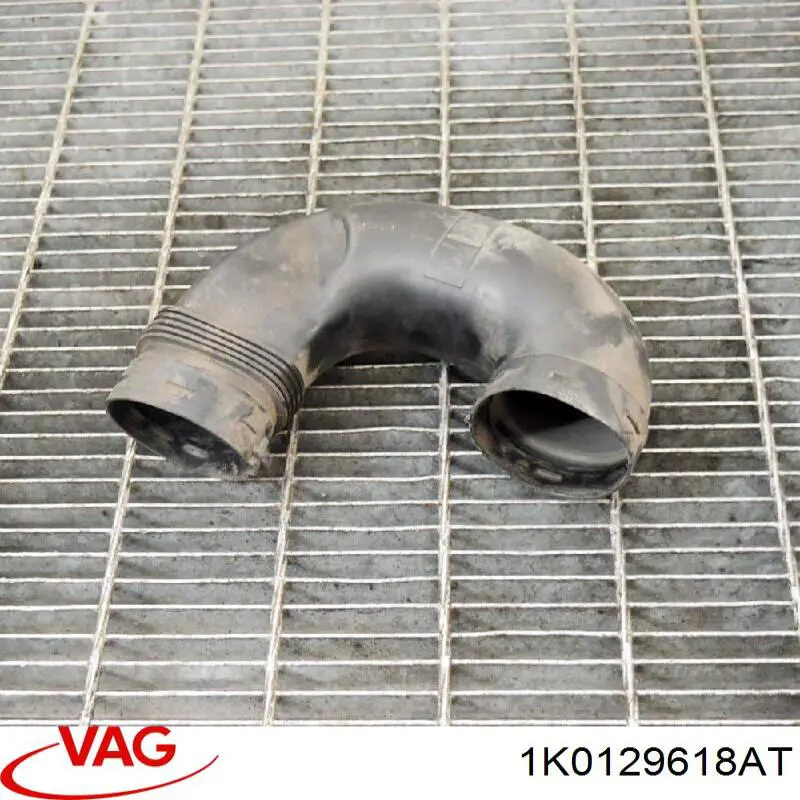 Króciec powietrza, wlot filtra powietrznego VAG 1K0129618AT cena, od 47,25 USD