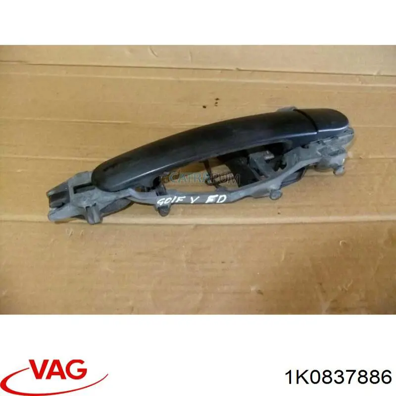 Pałąk zewnętrznej klamki drzwi przednich prawej VAG 1K0837886 cena, od 45,97 USD