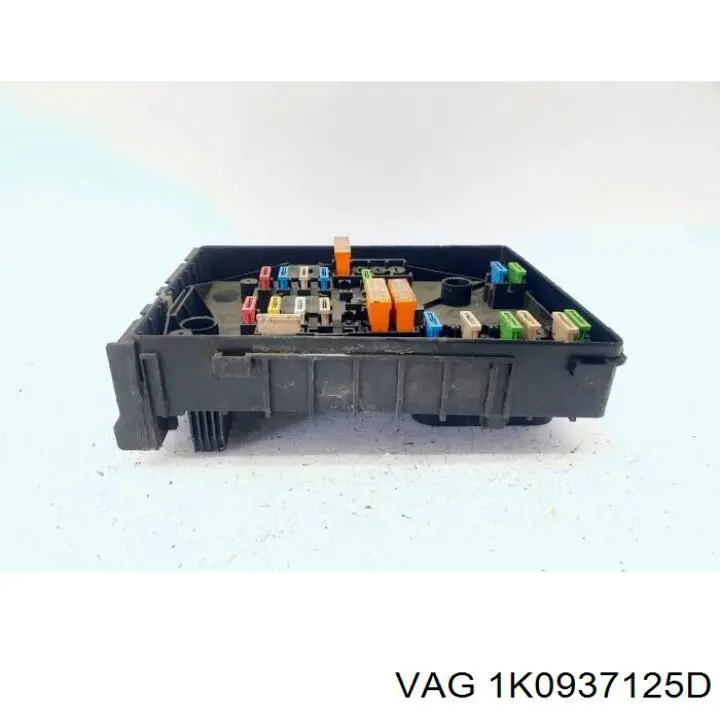 Skrzynka bezpieczników 1K0937125D VAG