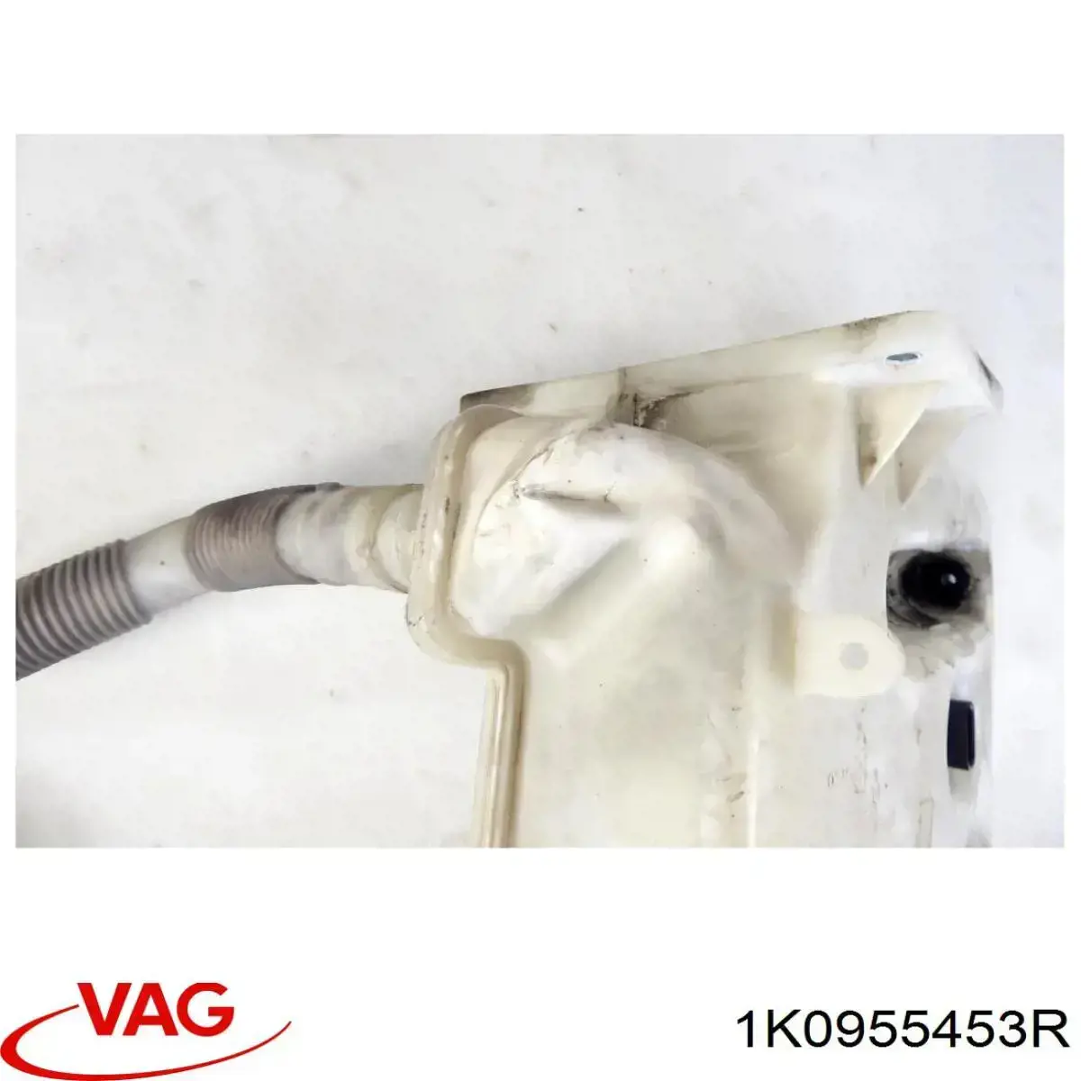 Zbiorniczek spryskiwacza szyb VAG 1K0955453R cena, od 71,15 USD