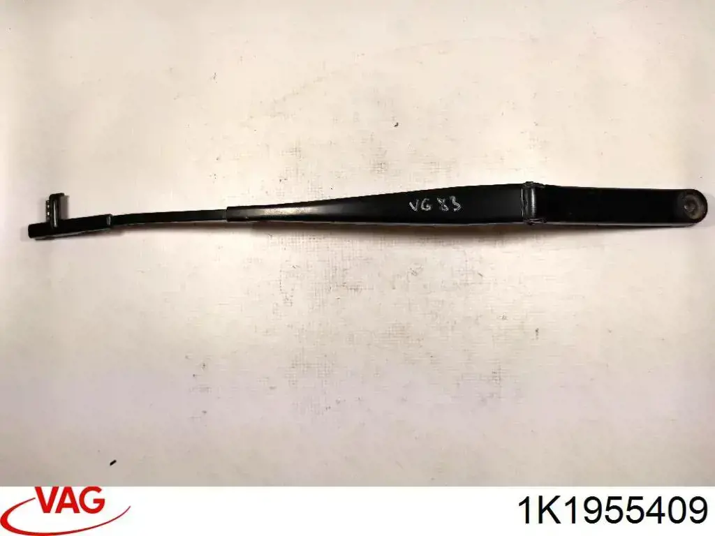 Ramię wycieraczki szyby przedniej VAG 1K1955409 cena, od 37,46 USD