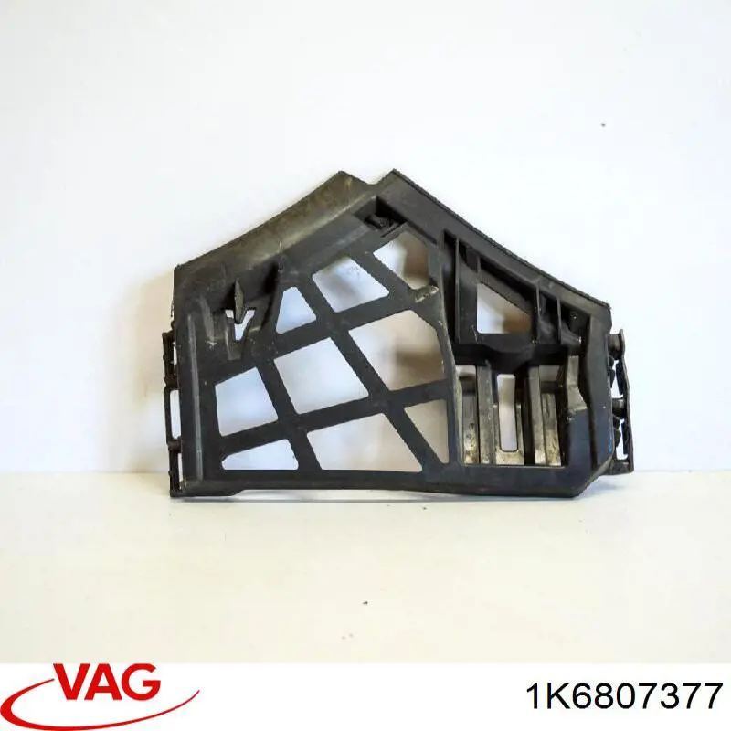 Zderzak tylny VAG 1K6807377 cena, od 78,67 USD