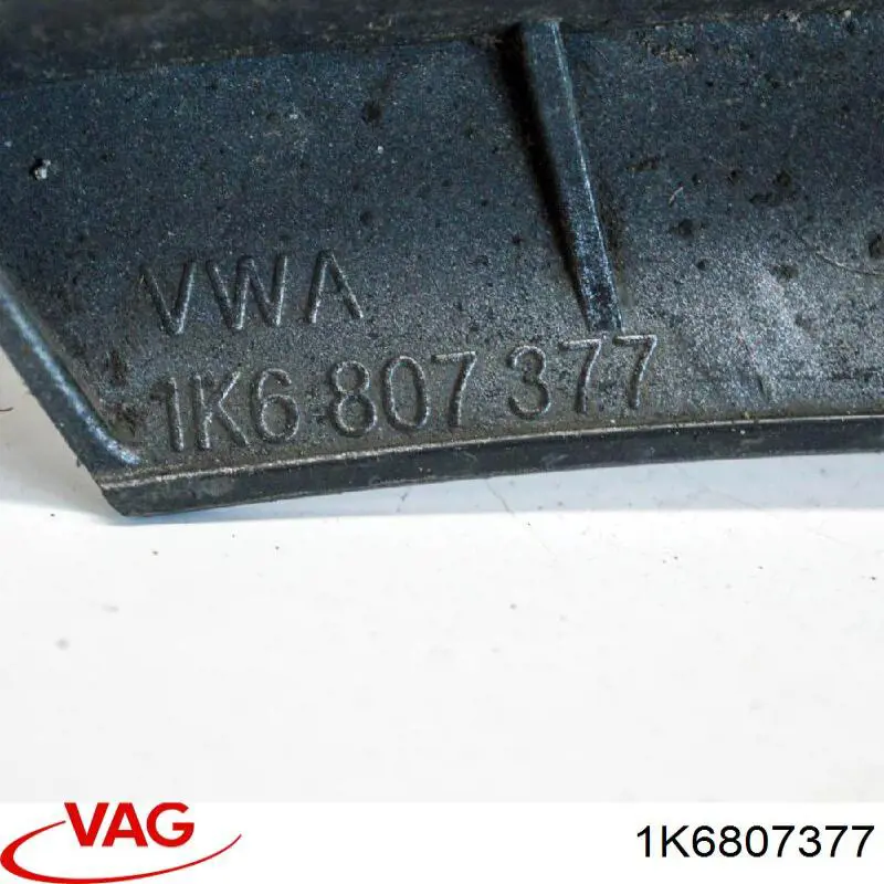 1K6807377 VAG Zderzak tylny
