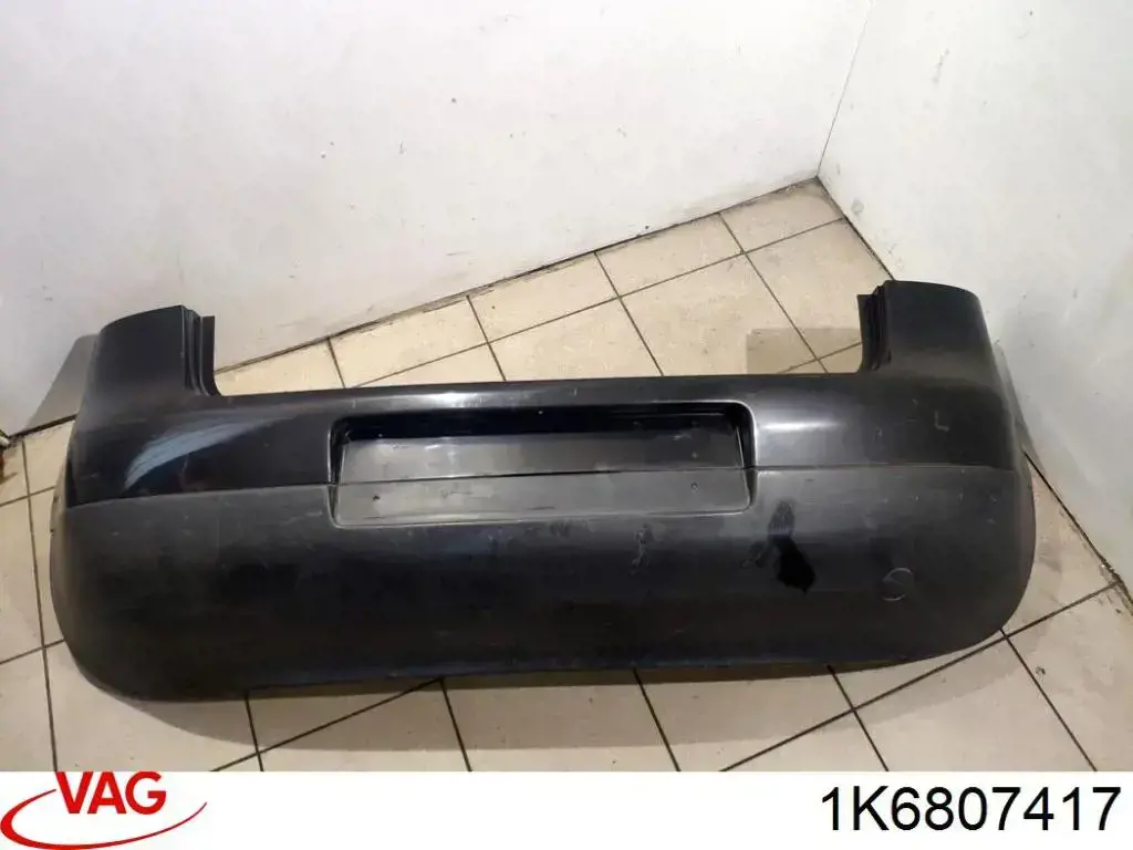 Zderzak tylny 1K6807417 VAG