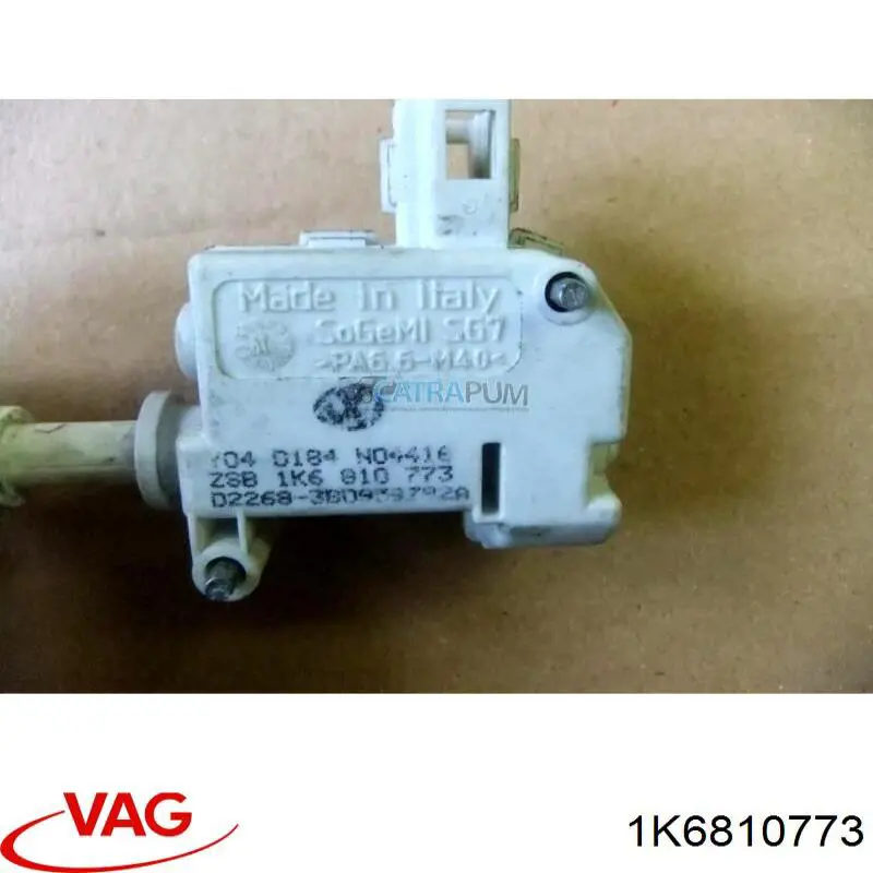 1K6810773 VAG Silniczek otwierania klapki wlewu paliwa