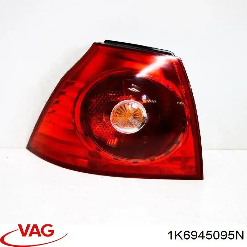 Do koszyka 1K6945095N VAG Lampa zespolona tylna lewa zewnętrzna