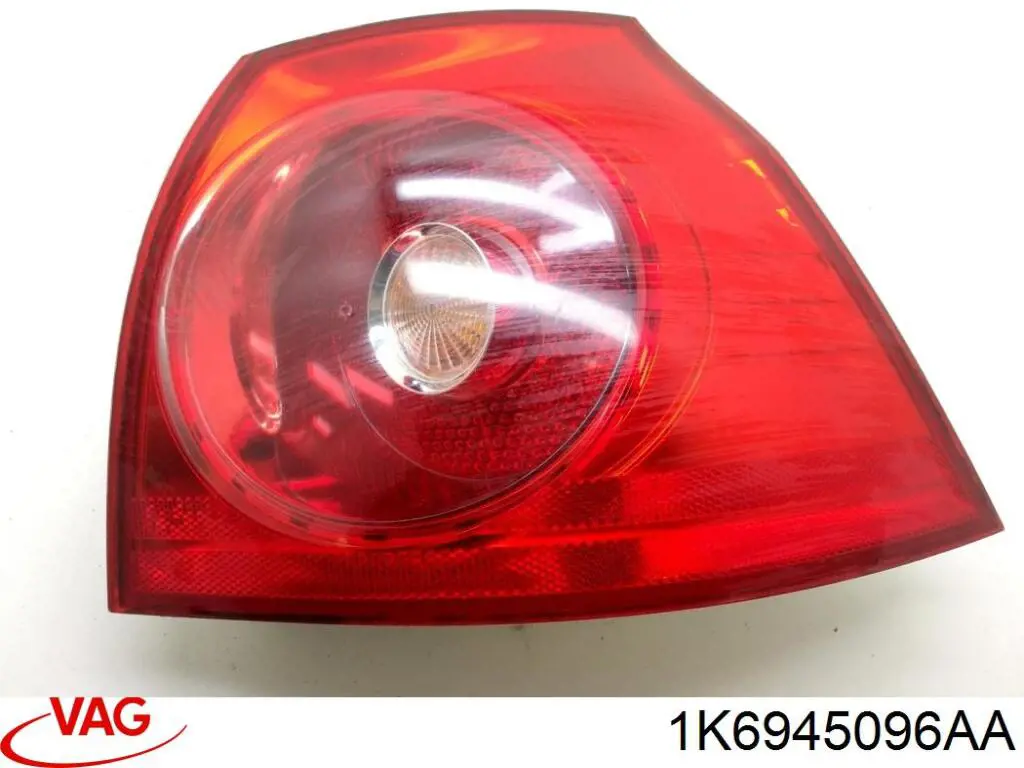 Do koszyka 1K6945096AA VAG Lampa zespolona tylna prawa zewnętrzna