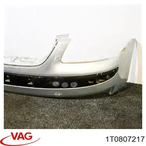 1T0807217 VAG Zderzak przedni