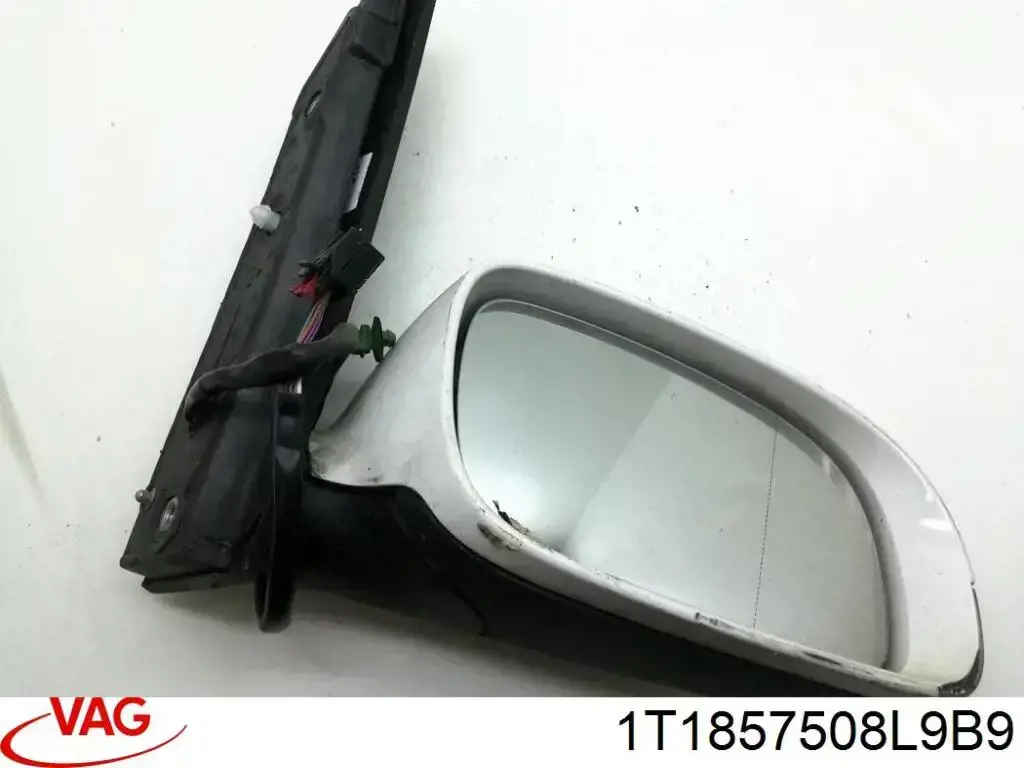 1T1857508L9B9 VAG Lusterko wsteczne prawe