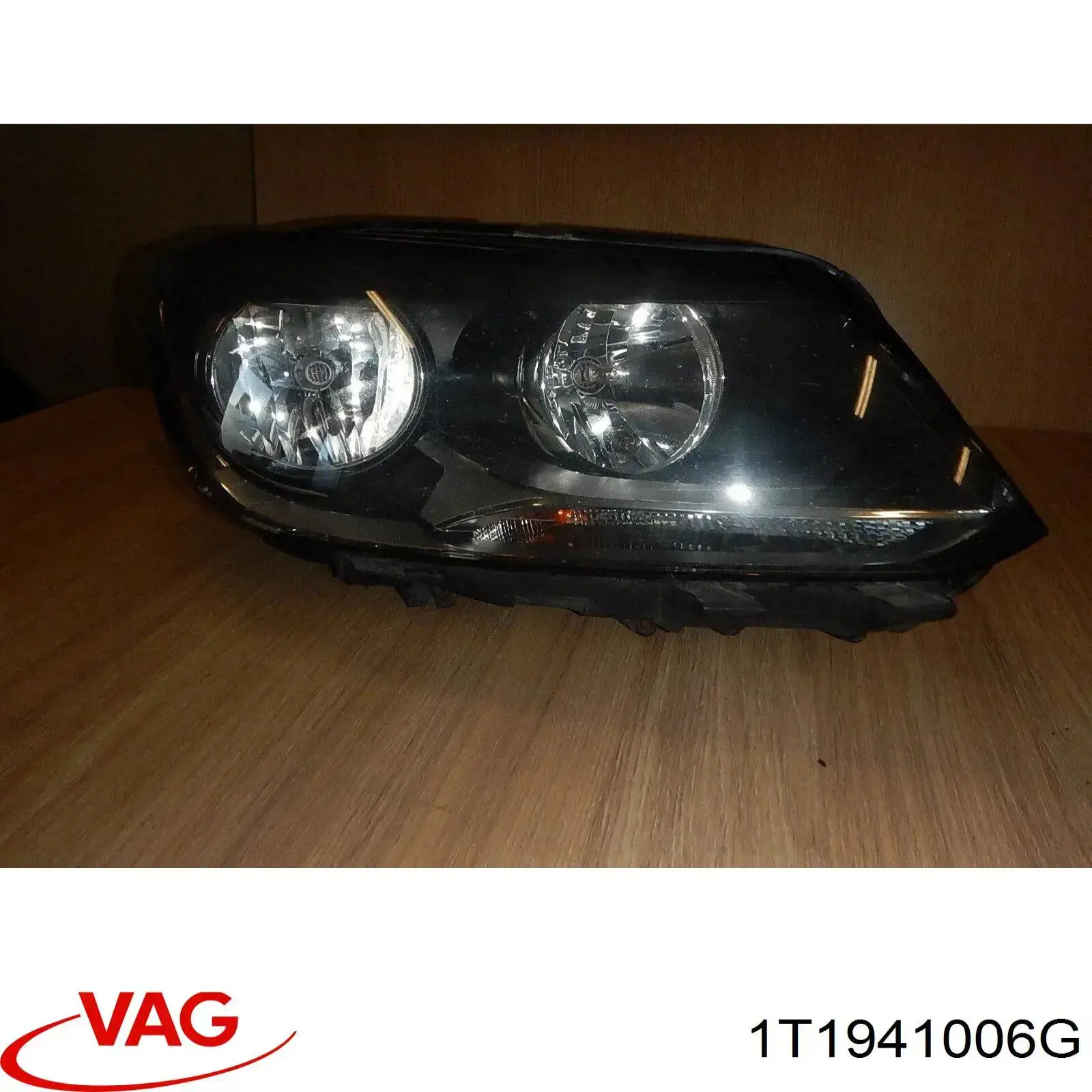 Do koszyka 1T1941006G VAG Reflektor prawy