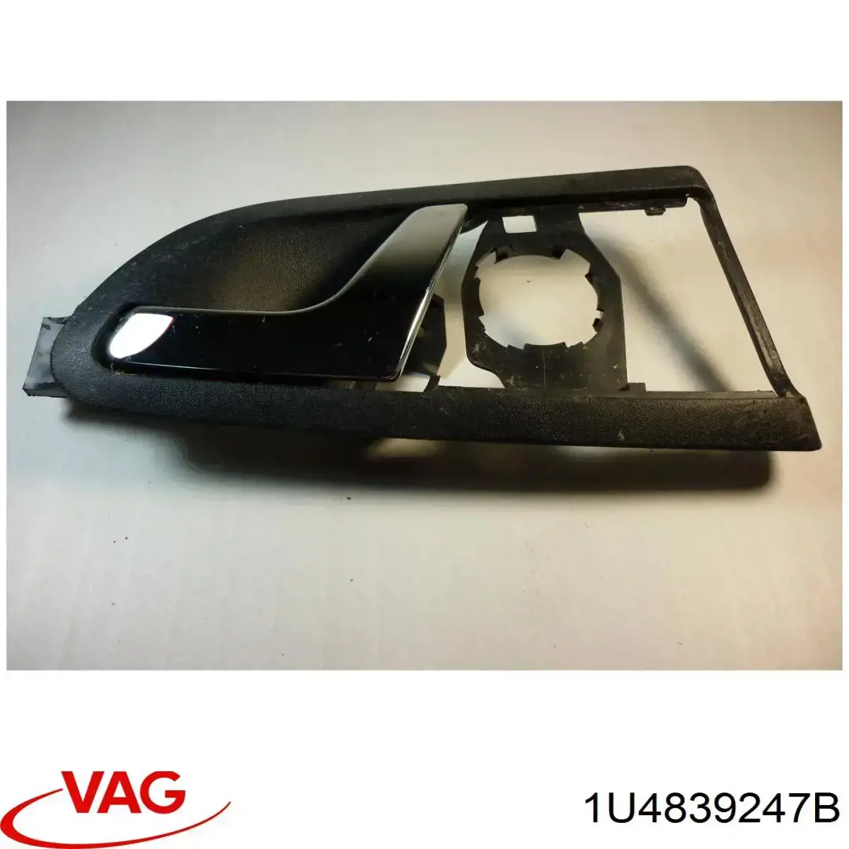  VAG 1U4839247B cena, od 30,65 USD