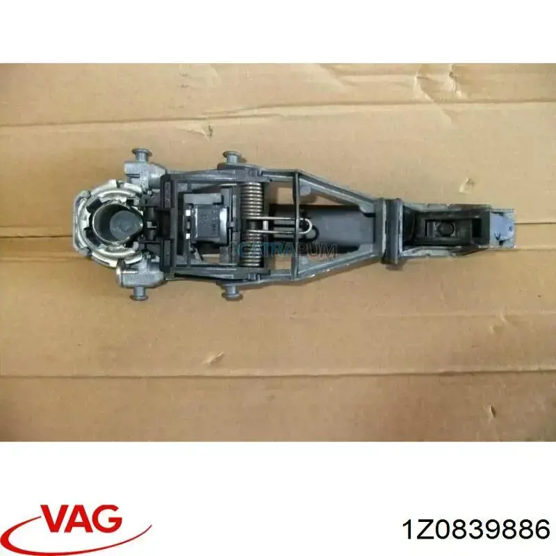 Pałąk zewnętrznej klamki drzwi tylnych prawych VAG 1Z0839886 cena, od 27,06 USD