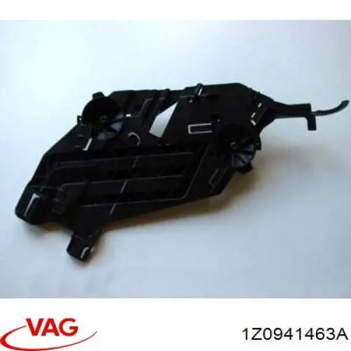 Wsponik (adapter) mocowania reflektora przedniego lewego Polcar 69230725 cena, od 16,95 USD