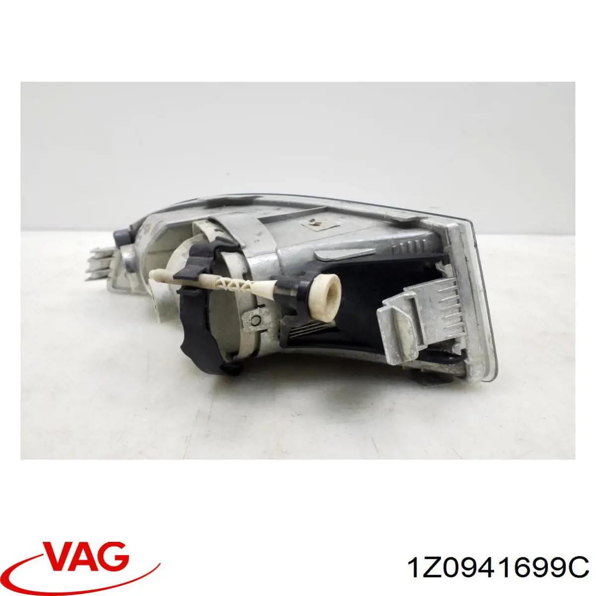 1Z0941699C VAG Lampa przeciwmgielna lewa