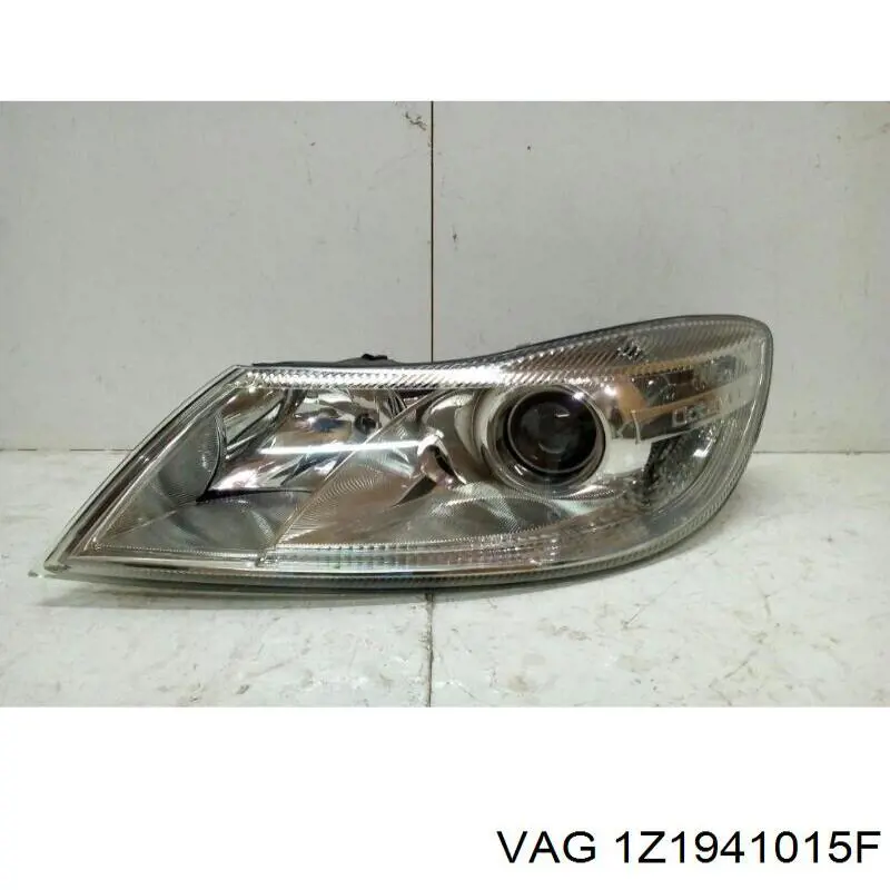 1Z1941015F VAG Reflektor lewy