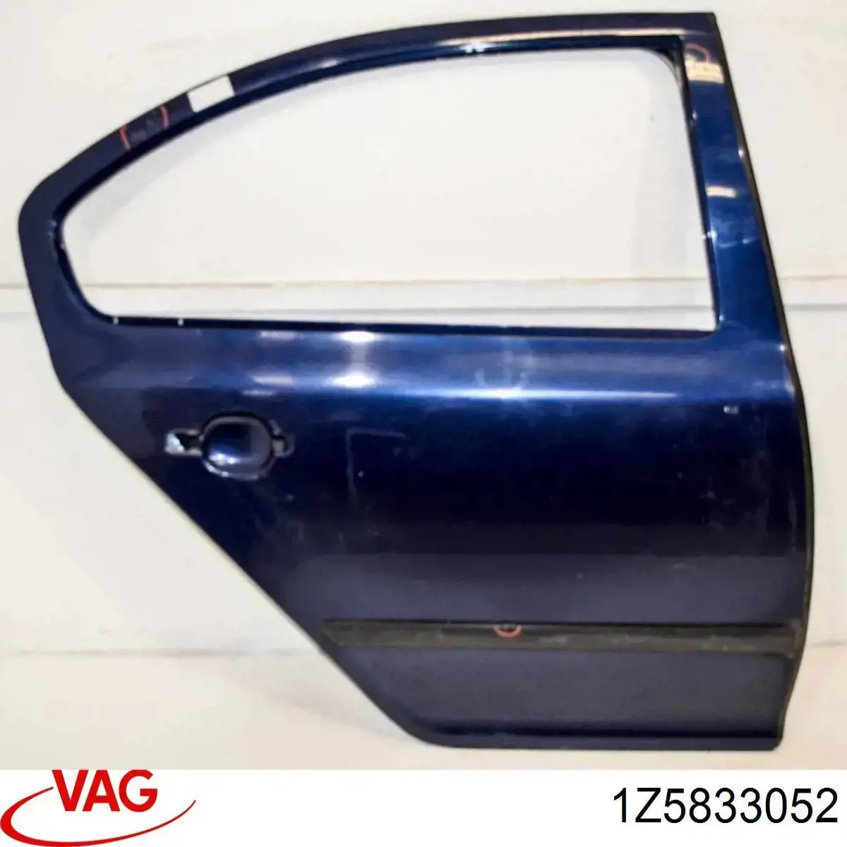 Drzwi tylne prawe VAG 1Z5833052 cena, od 197,50 USD