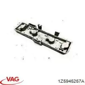 Płyta lampy zespolonej tylnej kontaktowa VAG 1Z5945257A cena, od 46,32 USD