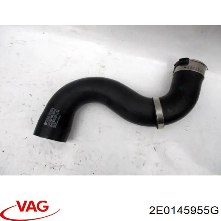 2E0145955G VAG Przewód (króciec) intercoolera