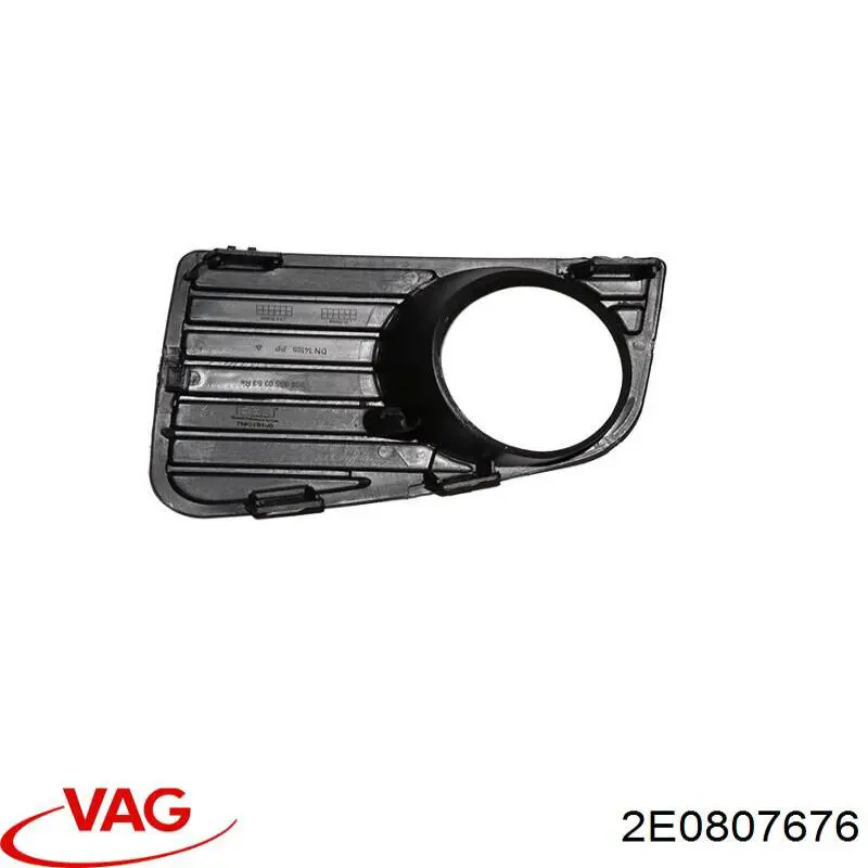 2E0807676 VAG Zaślepka (kratka) lamp przeciwmgielnych zderzaka przedniego prawa