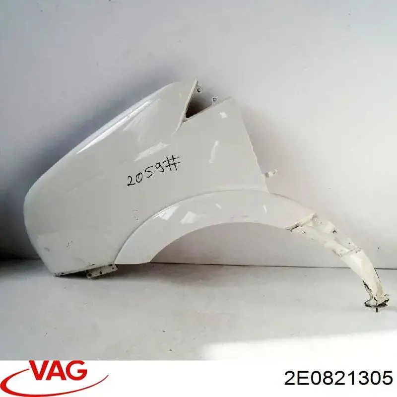 Błotnik przedni lewy VAG 2E0821305 cena, od 161,78 USD