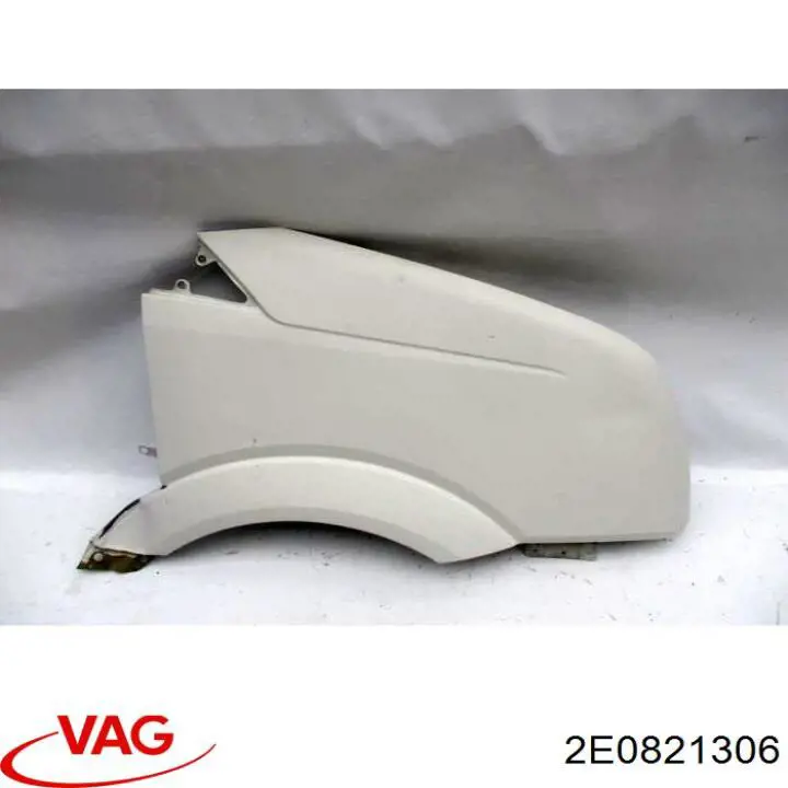 Błotnik przedni prawy VAG 2E0821306 cena, od 194,95 USD