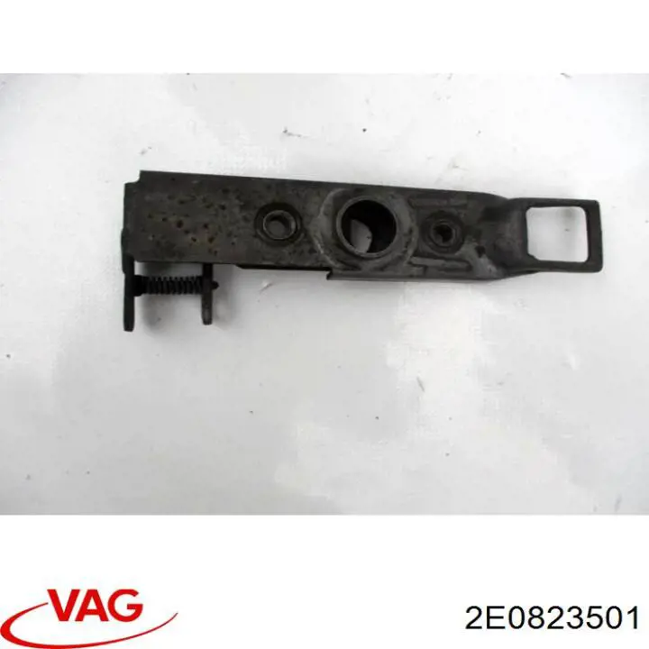 Zamek maski VAG 2E0823501 cena, od 30,77 USD