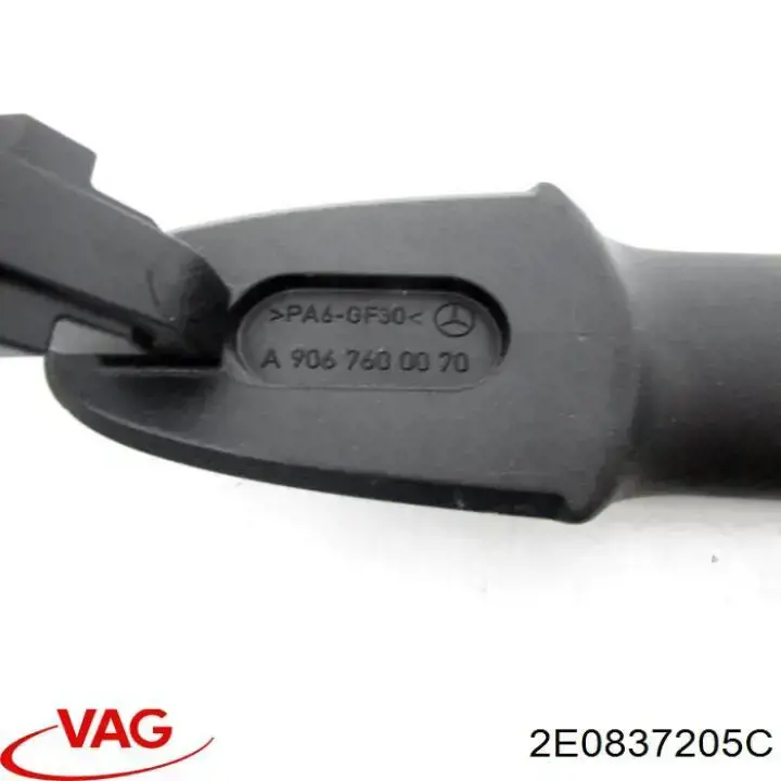 Klamka drzwi przednich zewnętrzna VAG 2E0837205C cena, od 44,33 USD
